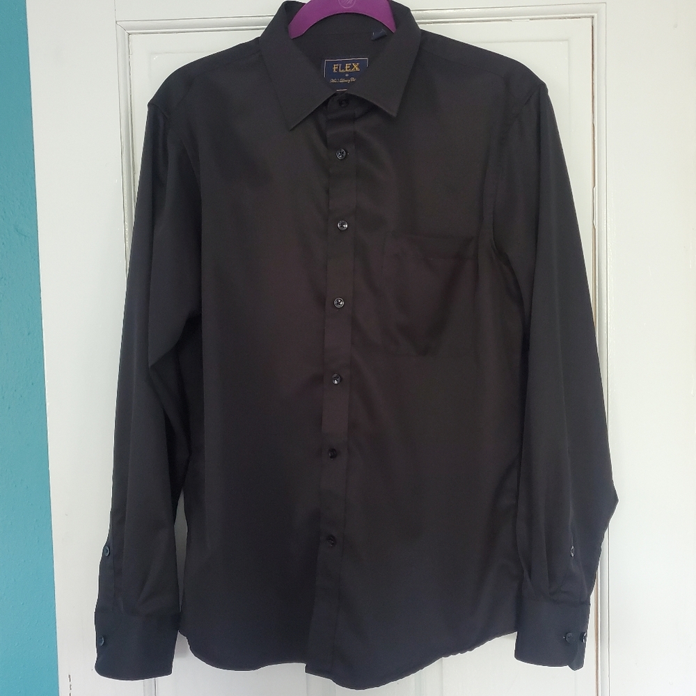 *CLOSET CLOSING 7/31* Black Long Sleeve Button-Up Shirt Small